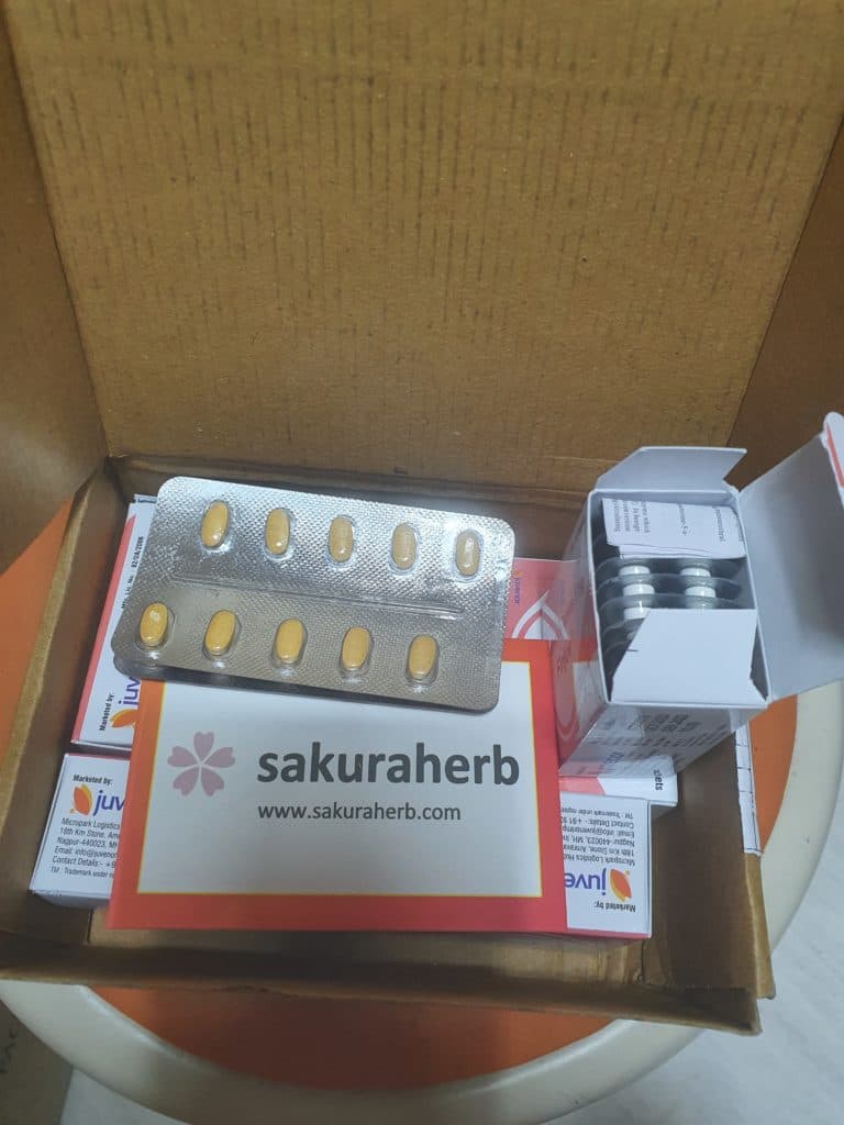 핀주브로 바꿔서 구매하고 바로왔네요 득모화이팅!!사쿠라허브 화이팅!!