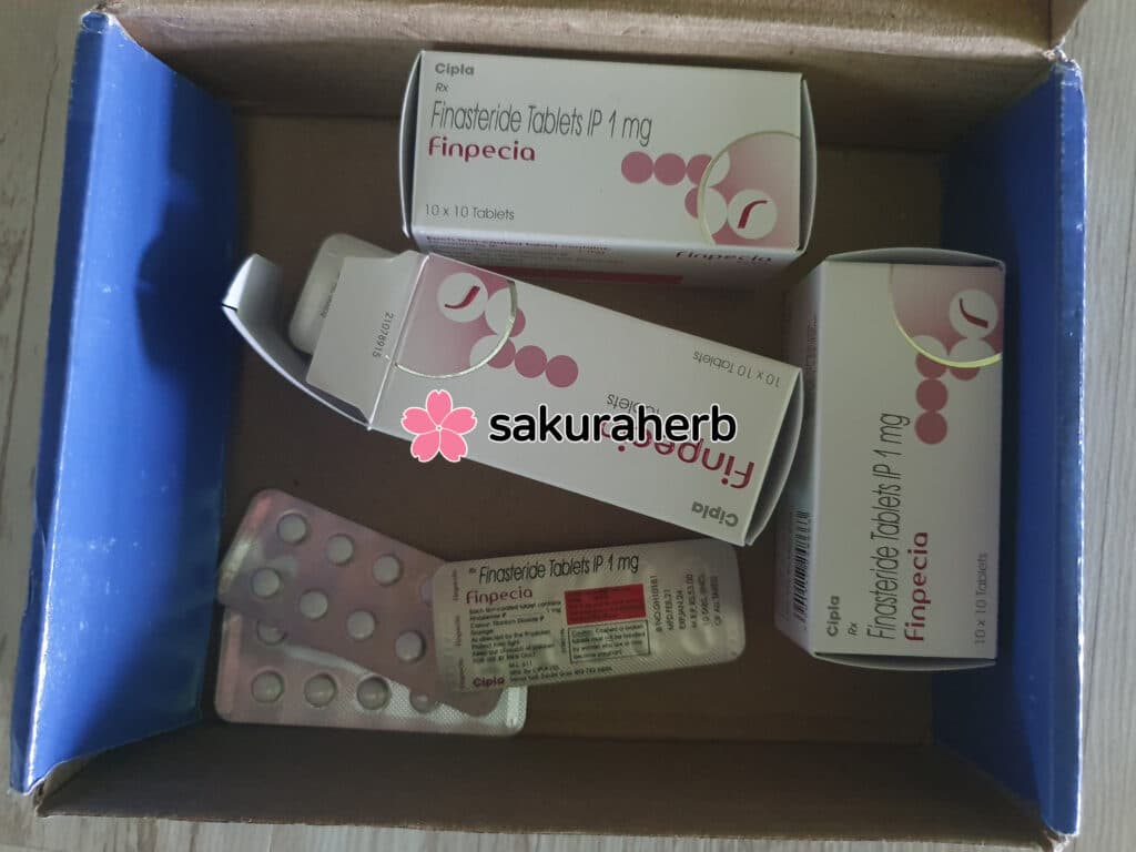 반절정도 먹어갑니다.