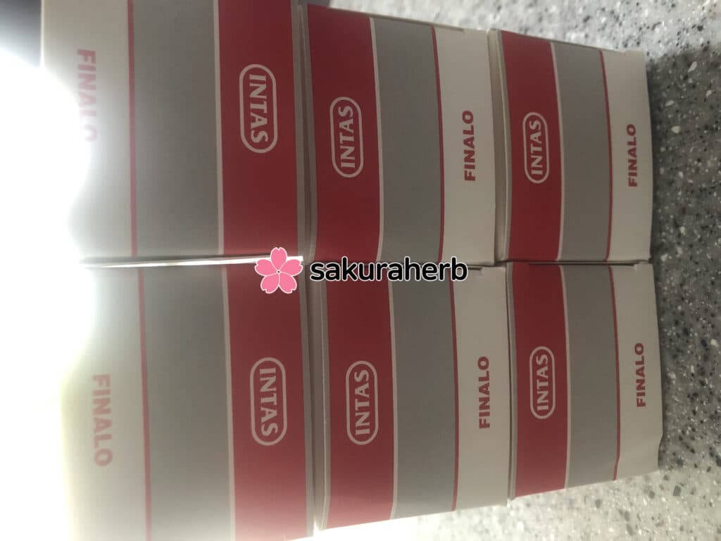 긴배송기간 끝에 무사히 받았습니다