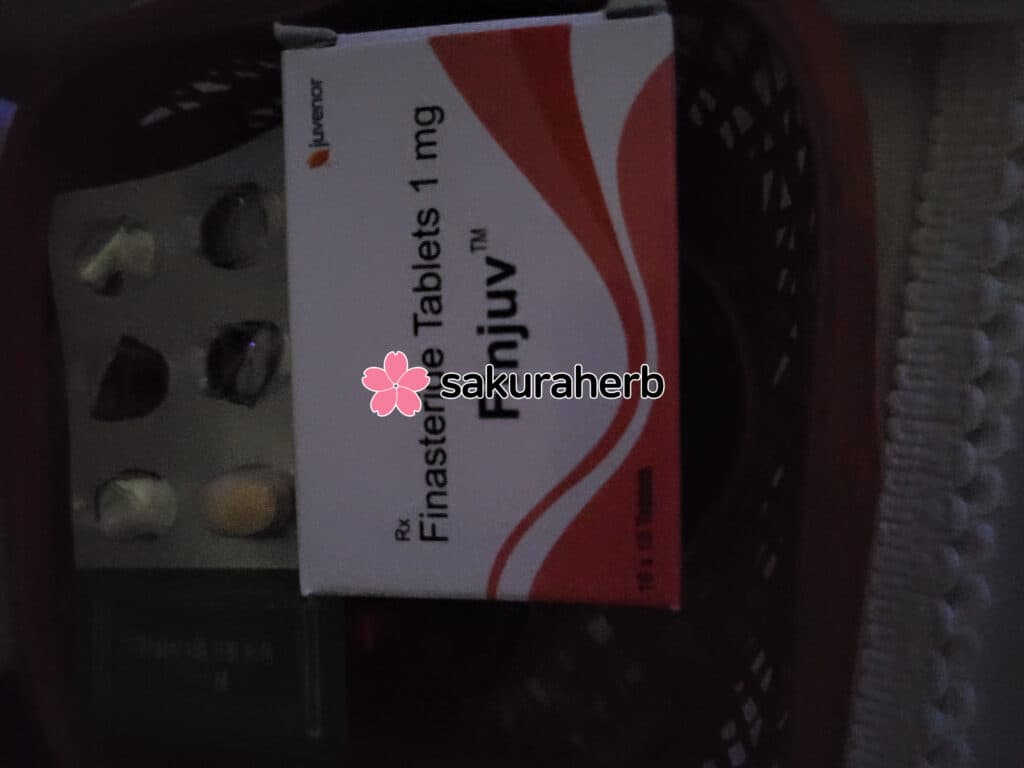 잘 받았습니다 저번보다 더빨리 왔네요 빠른배송 감사합니다