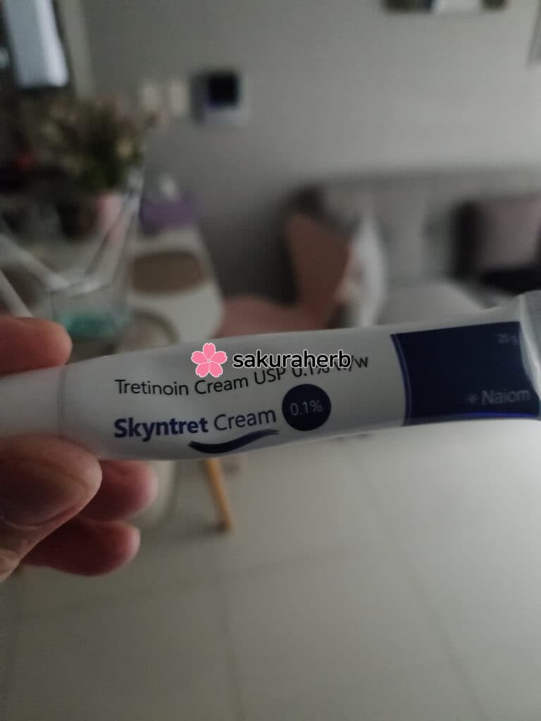 후기 - Skyntret 0.1% Cream