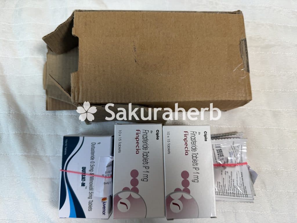 후기 - 핀페시아 300정 + 미녹시딜 5 300정 (피나스테리드 Finasteride 1mg + 미녹시딜 Minoxidil 5mg)