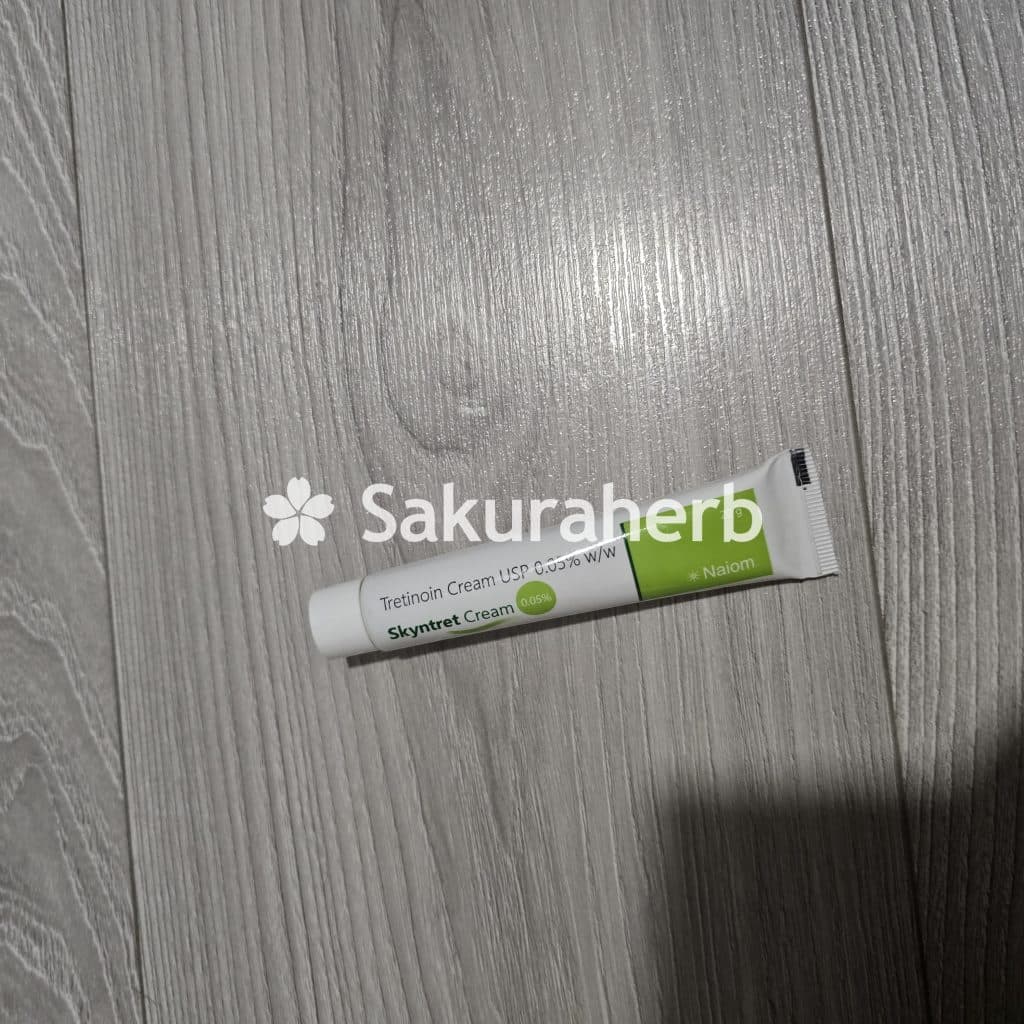 후기 - Skyntret 0.05% Cream