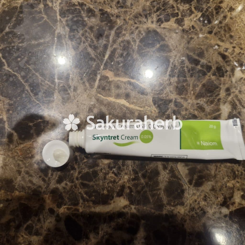후기 - Skyntret 0.05% Cream