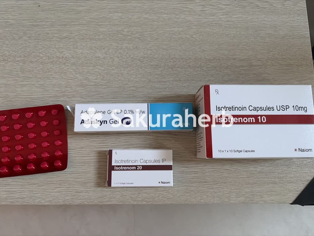 후기 - 이소트레놈 10 (이소트레티논 Isotretinoin 10mg)