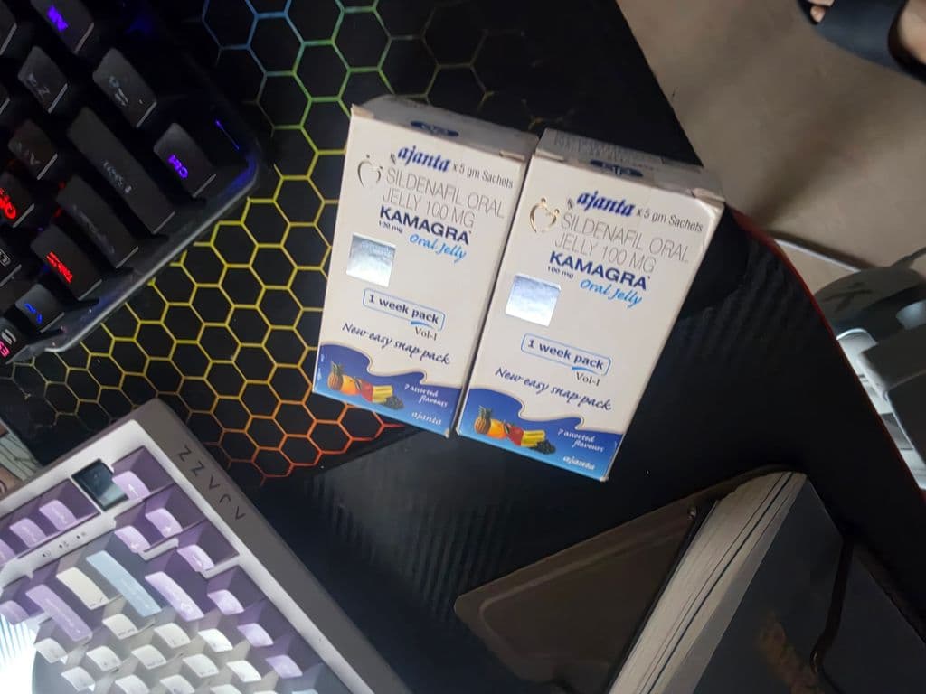 후기 - 슈퍼카마그라 오랄젤리 (구연산 실데나필 Sildenafil Citrate 100mg + 다폭세틴 Dapoxetine 60mg) - 70팩