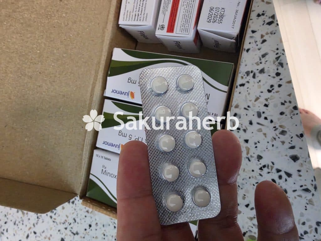 후기 - 핀주브 + 민주브 (피나스테리드 + 미녹시딜 Finasteride + Minoxidil 1mg 5mg)