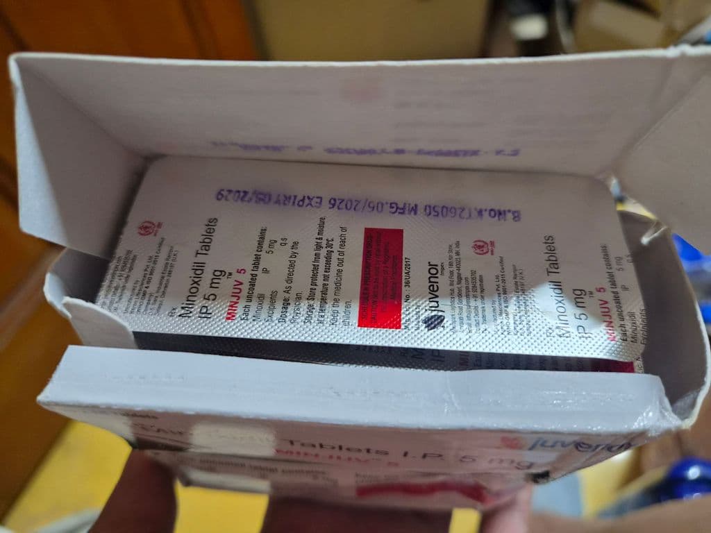 후기 - 핀주브 + 민주브 (피나스테리드 + 미녹시딜 Finasteride + Minoxidil 1mg 5mg) - 300정+300정