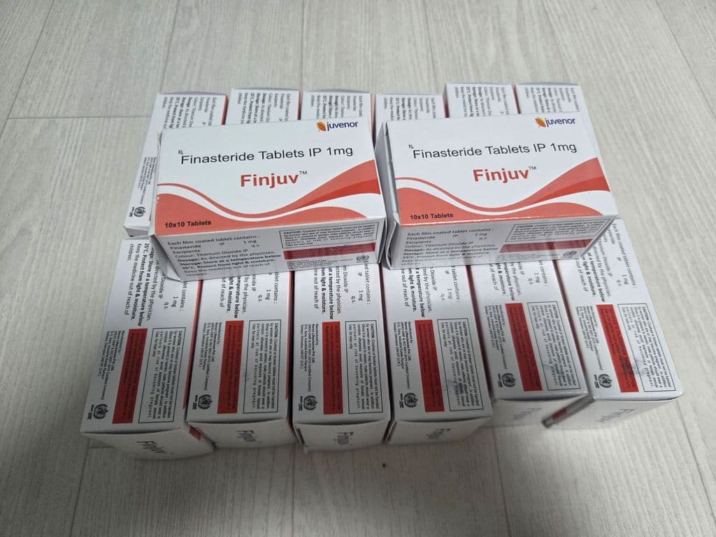 핀주브 (피나스테리드 Finasteride 1mg)*1400정은 지인과 함께 구매*