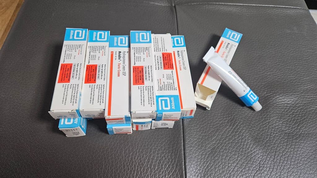 후기 - 하이드로퀴논 멜라라이트 포르테 크림 30g (하이드로퀴논 Hydroquinone 4%) - 12개